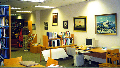 Goldthwait Polar
Library